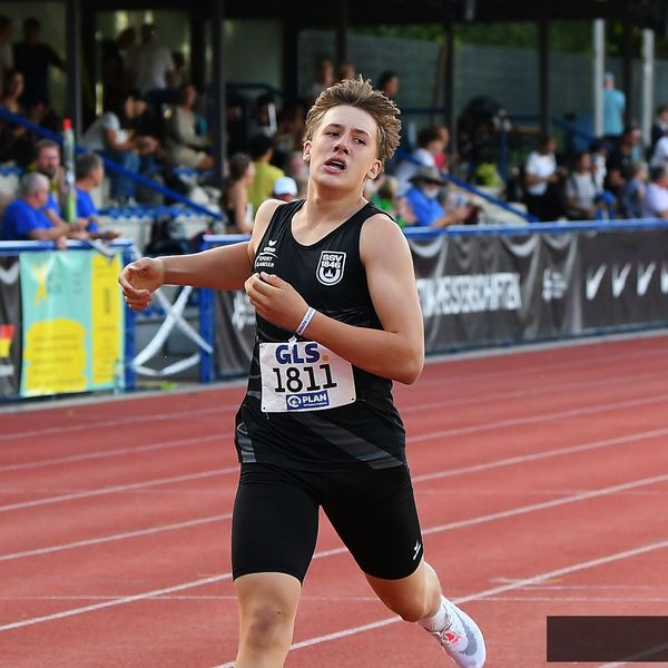 Lukas Gallmeier (SSV Ulm 1846) gewinnt Gold im M15-Neunkampf.